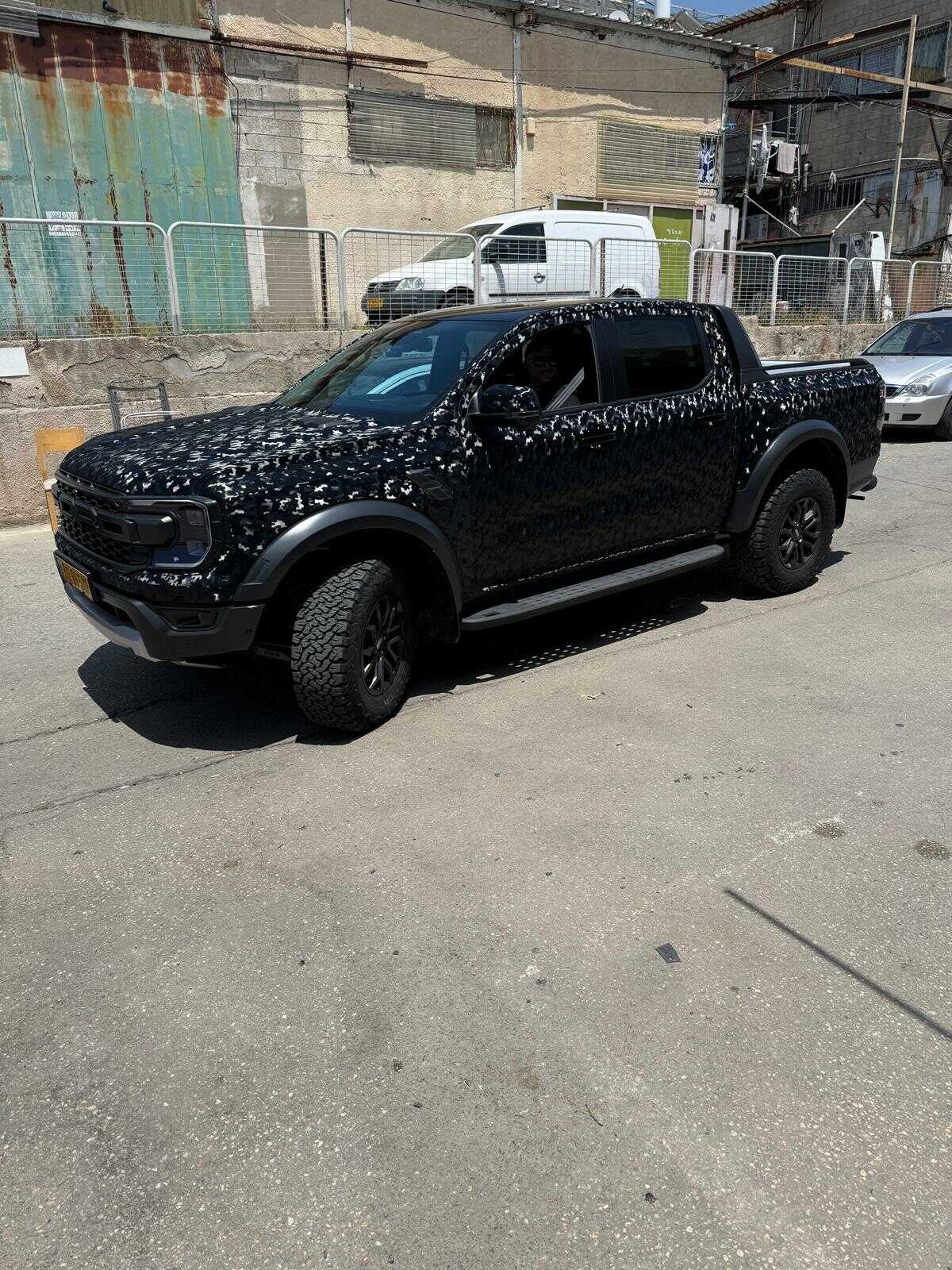 whatsapp-image-2025-05-14-at-10_optimized.42.05-(1)